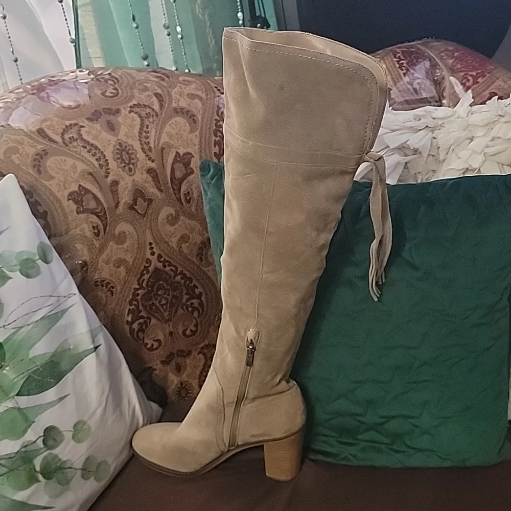 Franco Sarto long boots size 9 elegant excellent condition color tan - Picture 4 of 17